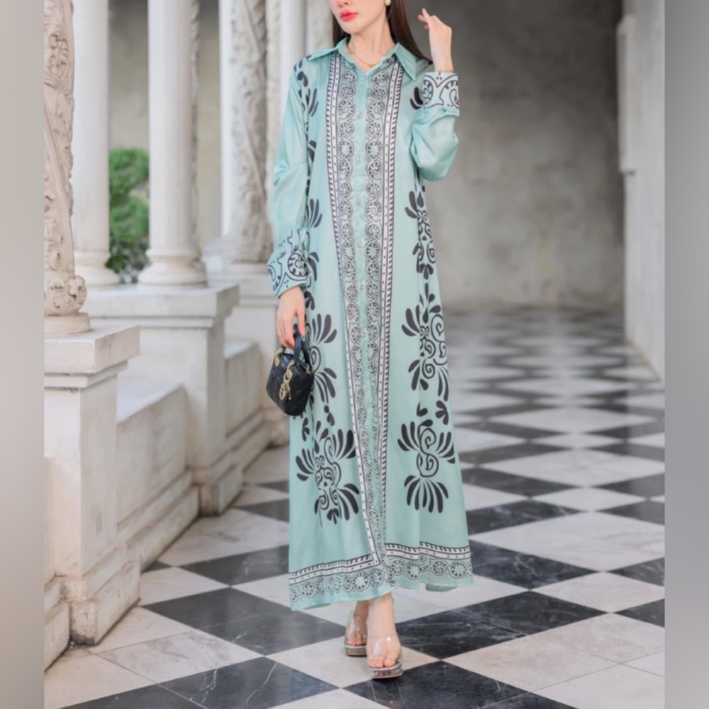 NWOT Elegant Mint Green Maxi Dress Size 2X